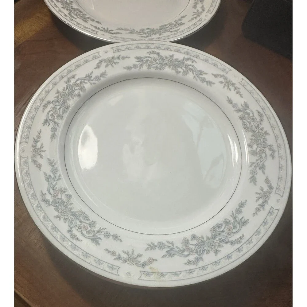 Vintage Somerset By Excel Set of 4 Dinner Plated Pink Blue Floral Silver Trim